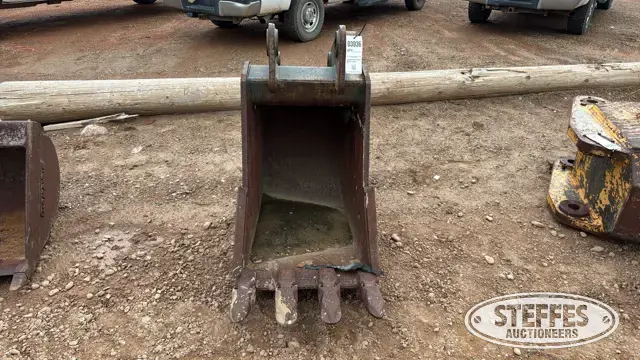 EACO excavator bucket