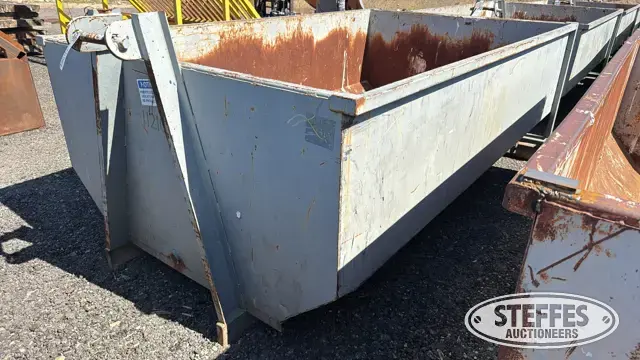 10 yd. roll-off dumpster