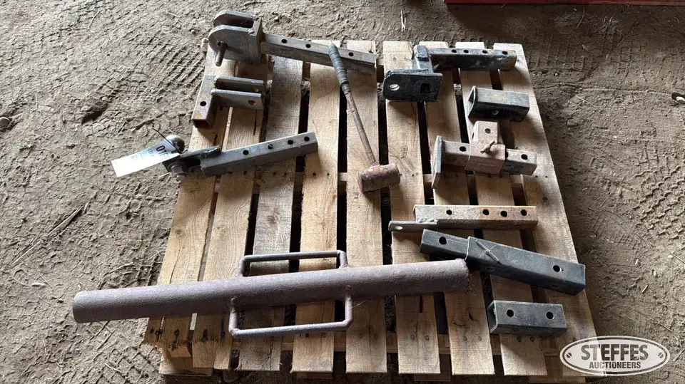 Hitches & post pounder Farm Support Item