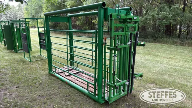 Real Tuff head gate