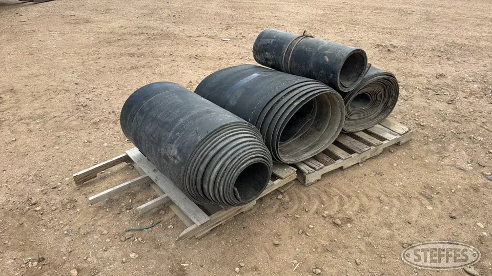 (3) Conveyor belts Stacking Conveyor