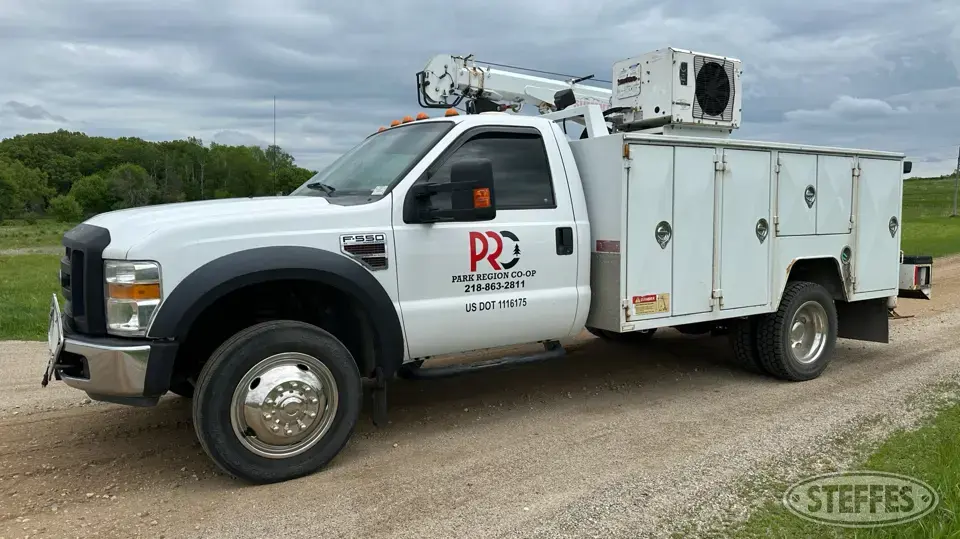 2008 Ford F-550 XL Service Utility Truck
