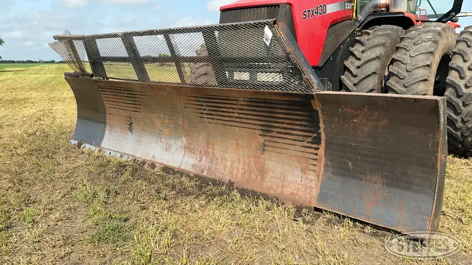 Leon 4000 Straight Blade