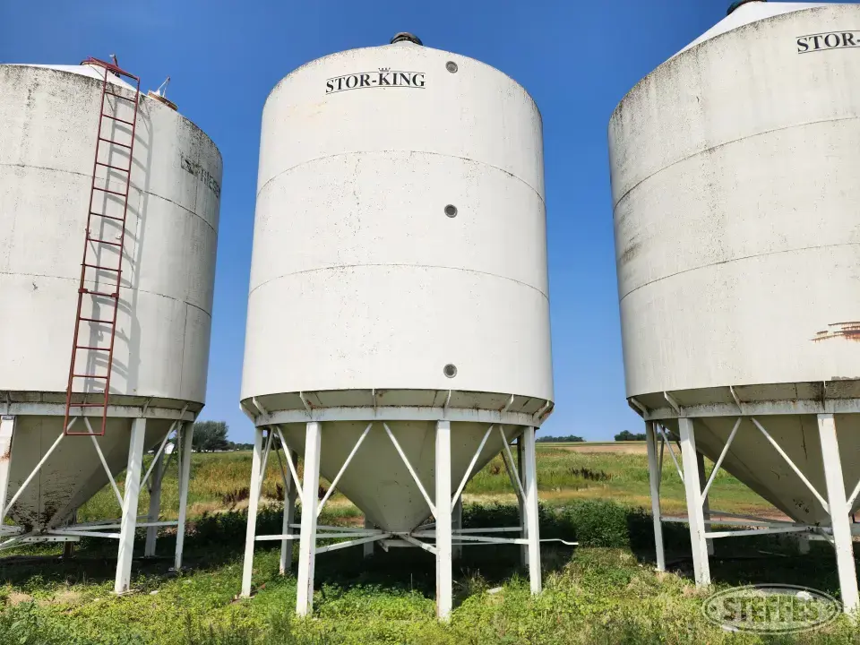 Stor-King SKB16110E Hopper Bin