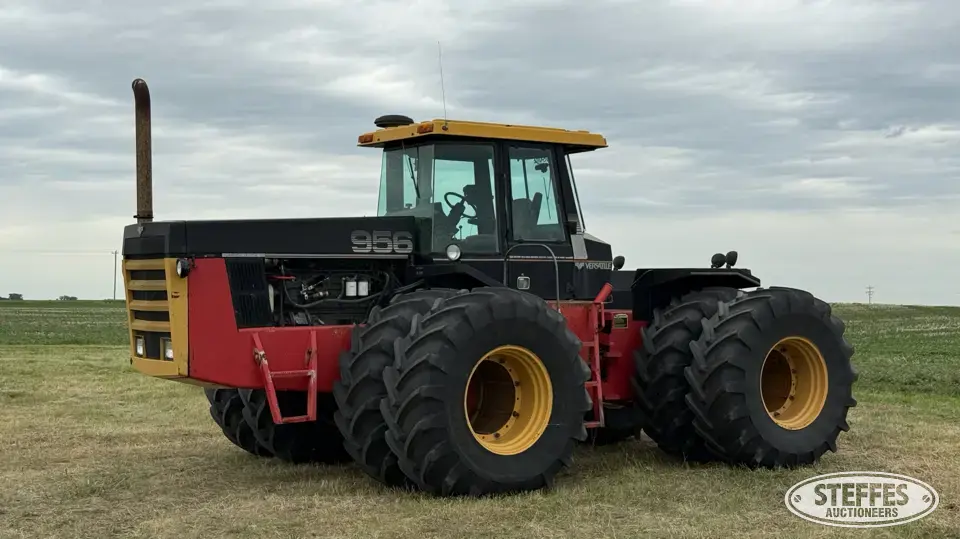 1985 Versatile 956 Designation 6 4WD Tractor