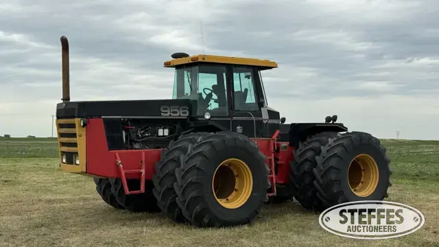 1985 Versatile 956 Designation 6