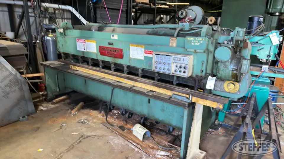 Cincinnati 1010 Machine Tool