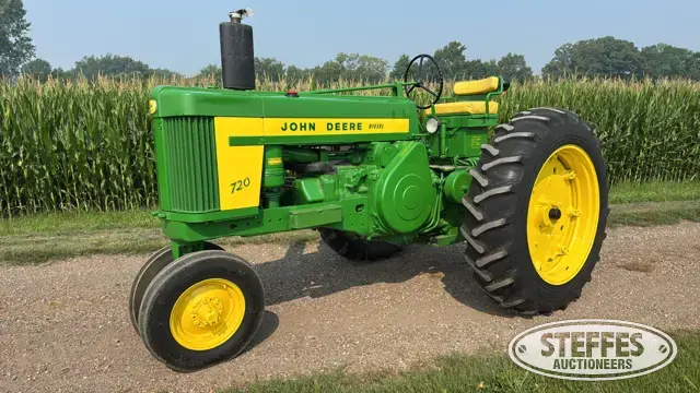 1956 John Deere 720