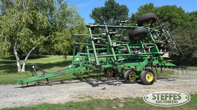 John Deere 980