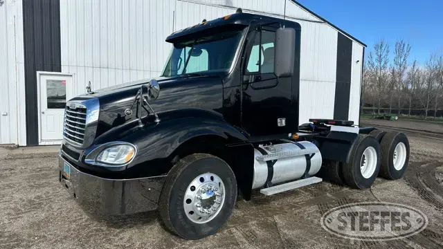2007 Freightliner Columbia