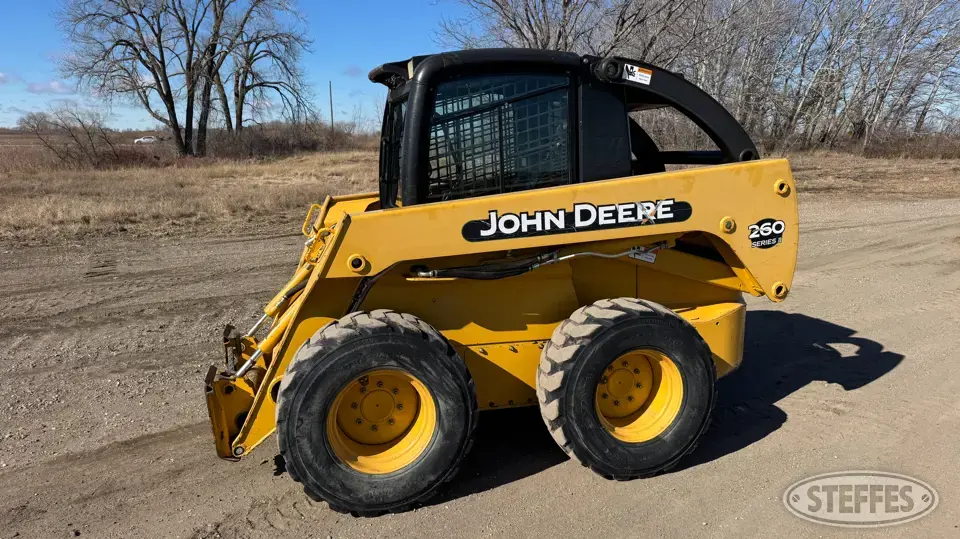 2004 John Deere 260 Wheeled Skid Steer