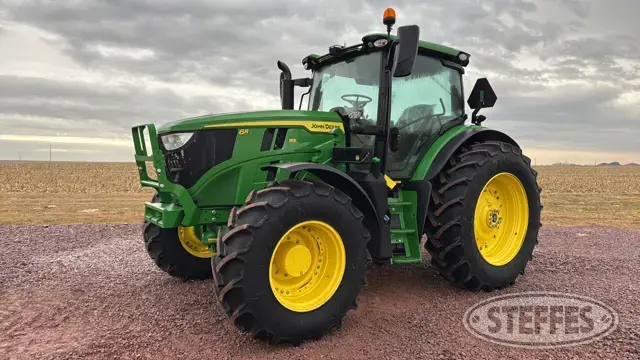 2023 John Deere 6R 155