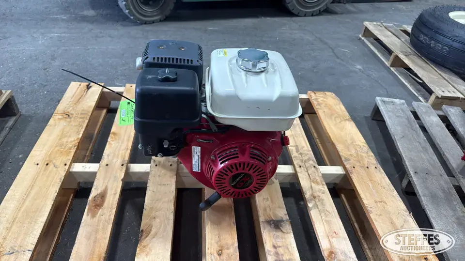 Honda GX270 gas motor Farm Support Item