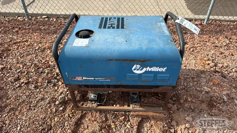 Miller Blue Star 185 Welding