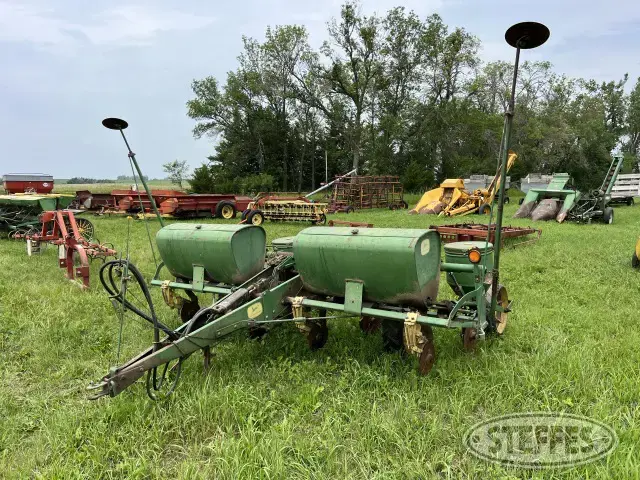 John Deere 494 A