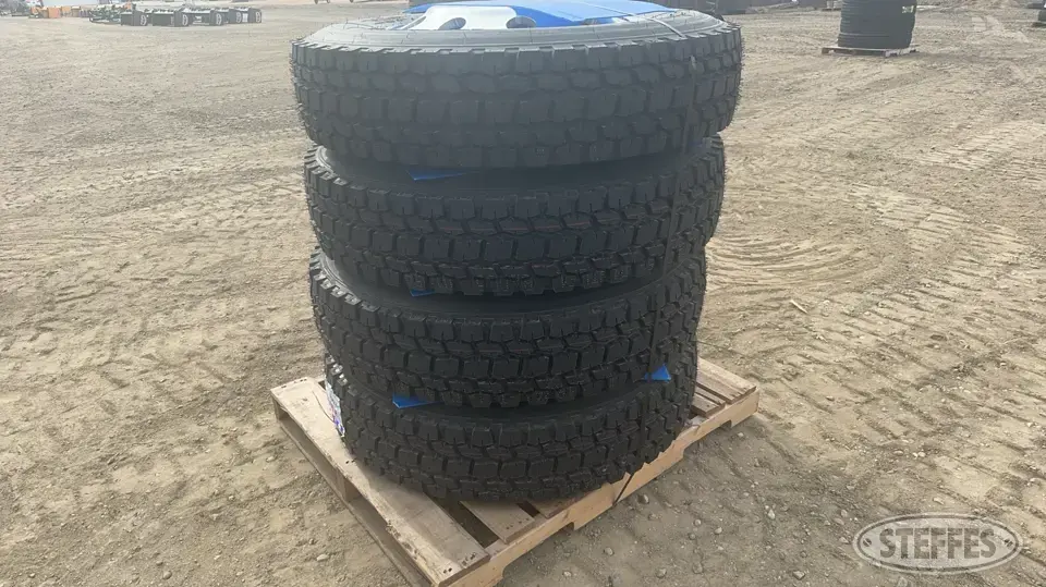 (4) Kapsen HS207 11R24.5 Tires Truck Tire