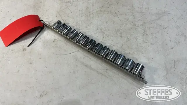 Snap-on sockets