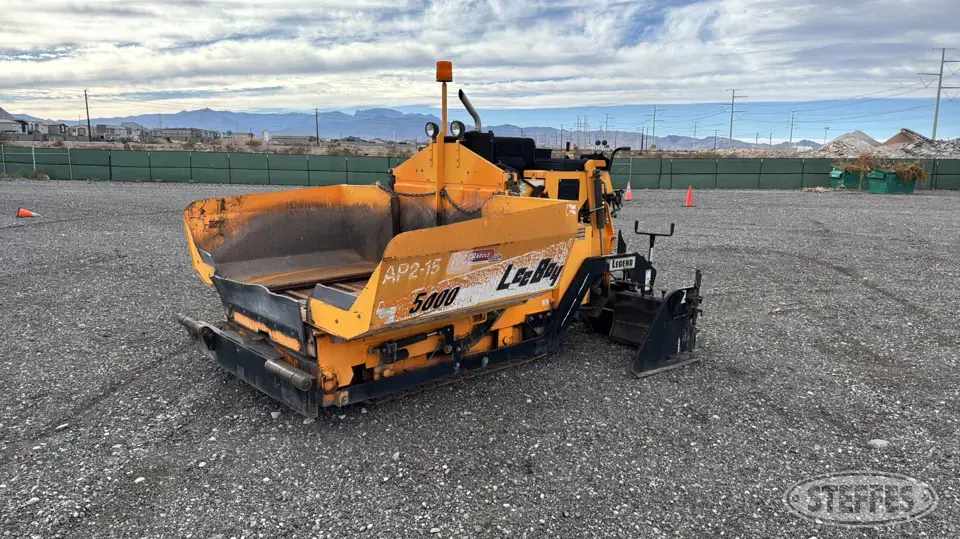 LeeBoy 5000 Paving Equipment