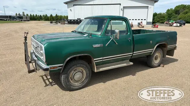 1979 Dodge Power Wagon 200