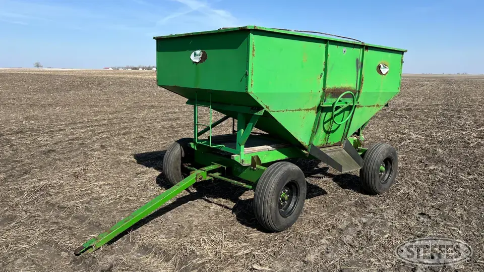 Huskee Gravity Box