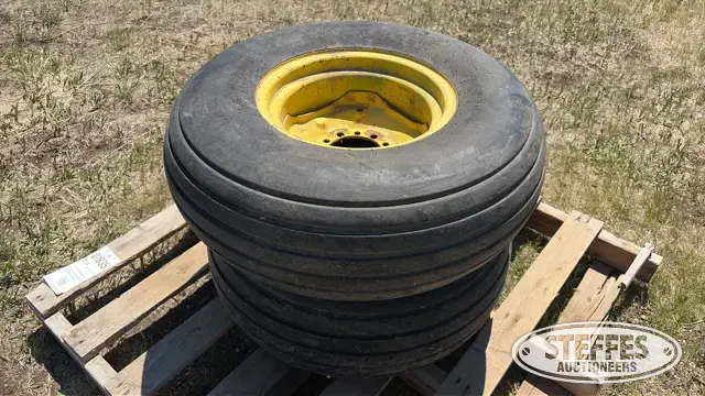 (2) Armstrong 11L-14SL tires