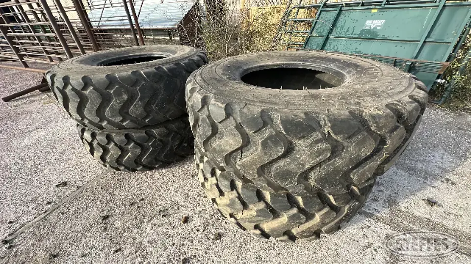 Michelin XHA2 Construction Equipment Tire