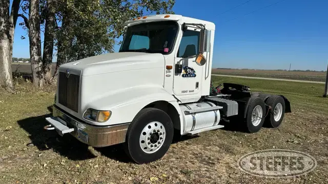 2005 International 9200i