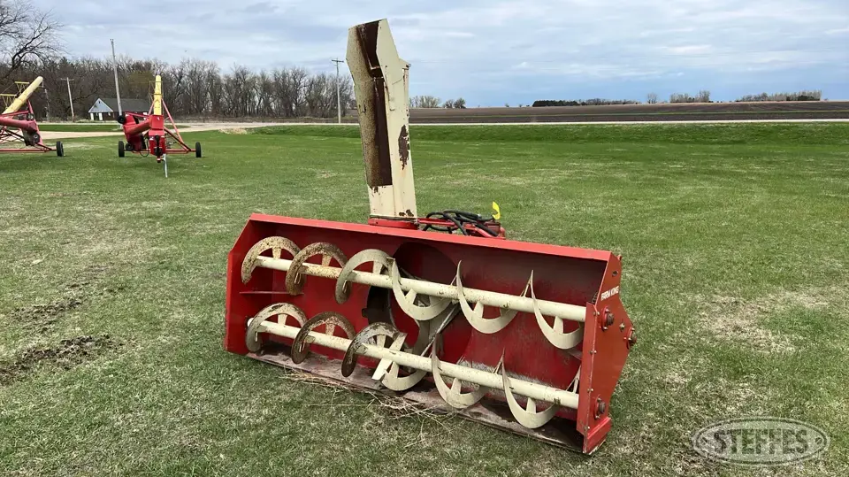 Farm King 960 3 Pt. Snowblower