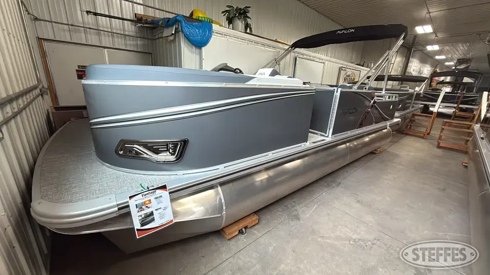 New 2025 Avalon 2185 LSZ Elite Quad Lounge, Mercury 115 HP Command Thrust Boat