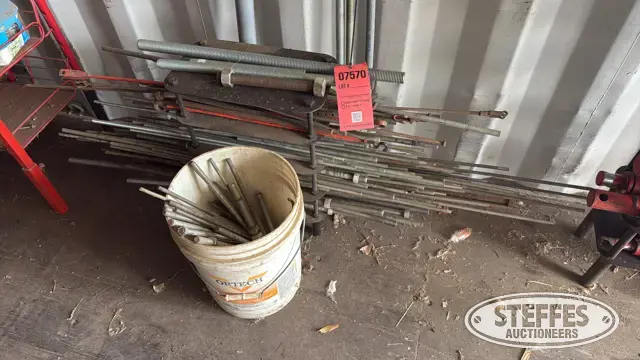 Threaded rod