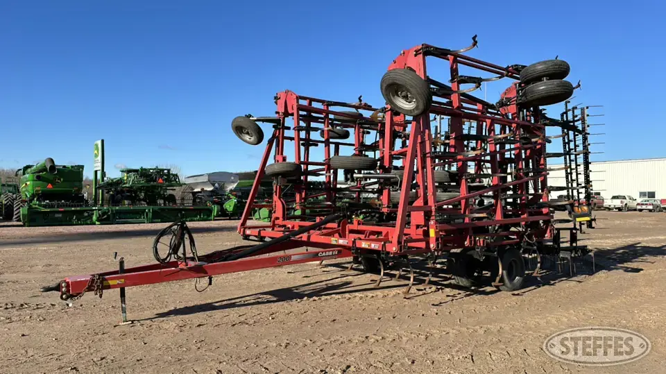 2013 Case IH TM200 Field Cultivator
