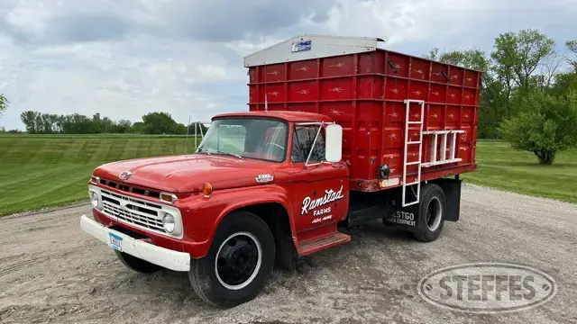 1966 Ford 600