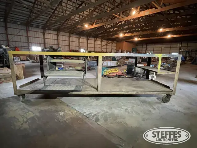 Rolling shop table