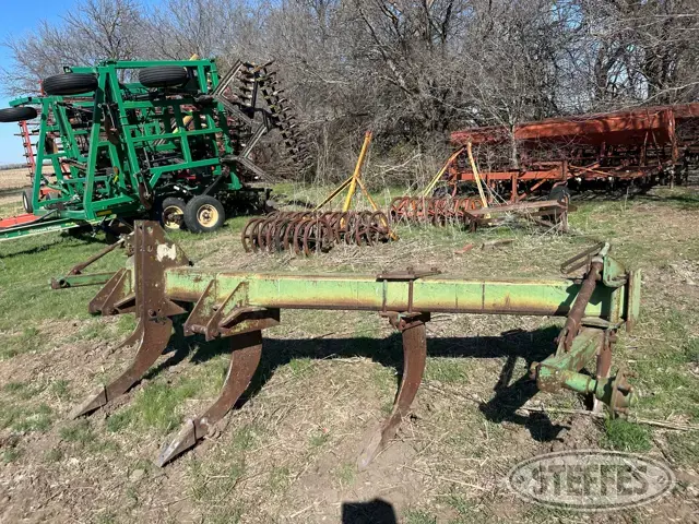 John Deere 900