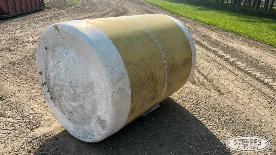 Demco sprayer tank Poly Tank