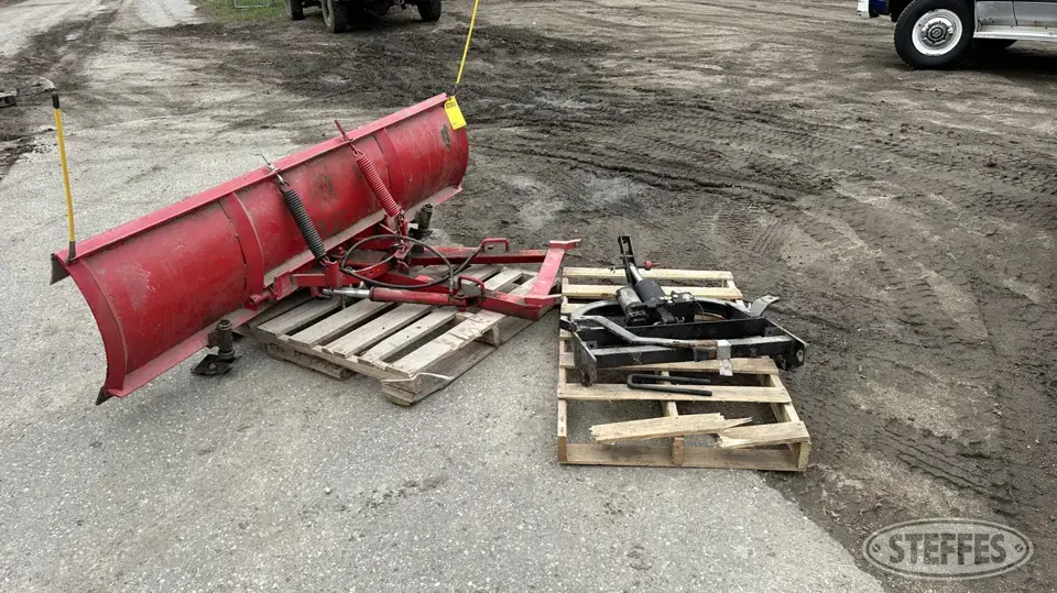 Meyer E47 Snow Moving Blade