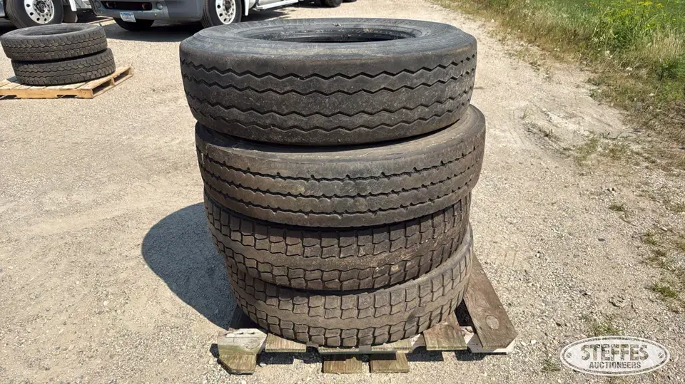 (4) 22.5” tires Truck Tire