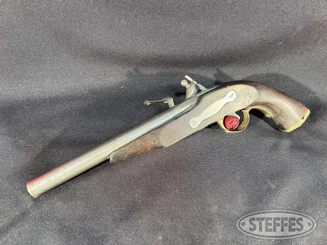 Black powder pistol