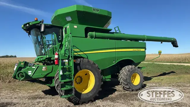 John Deere S680