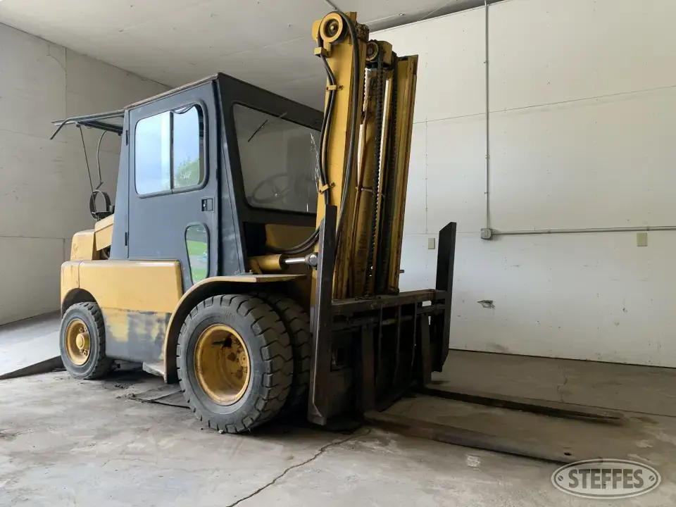 Hyster H80C Warehouse Forklift