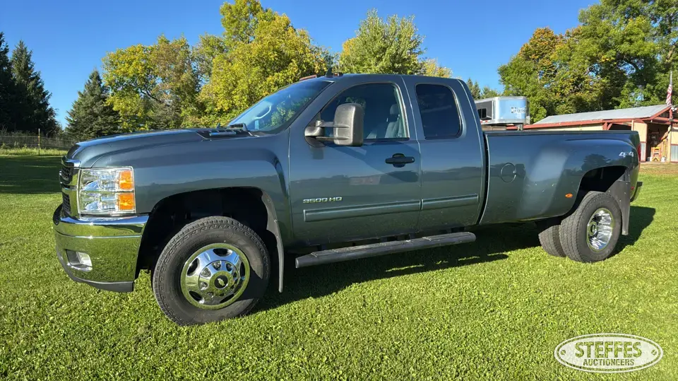 2013 Chevrolet Silverado 3500 HD LT 1 Ton Pickup