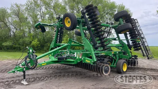 2020 John Deere 2660VT