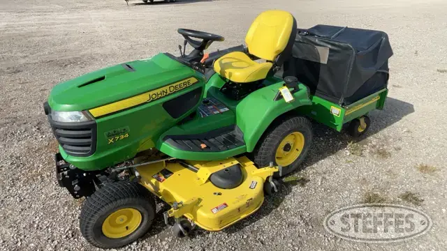2014 John Deere X734