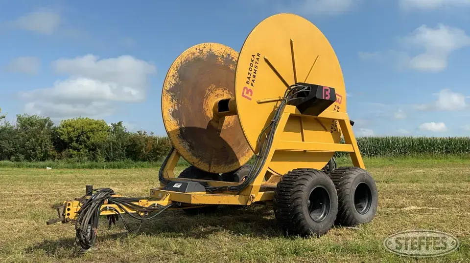 2017 Bazooka Farmstar 2416HR Manure Storage and Transportation Equipment