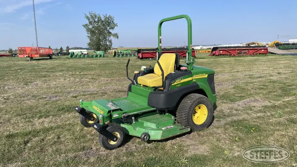2019 John Deere 997 Zero Turn Mower