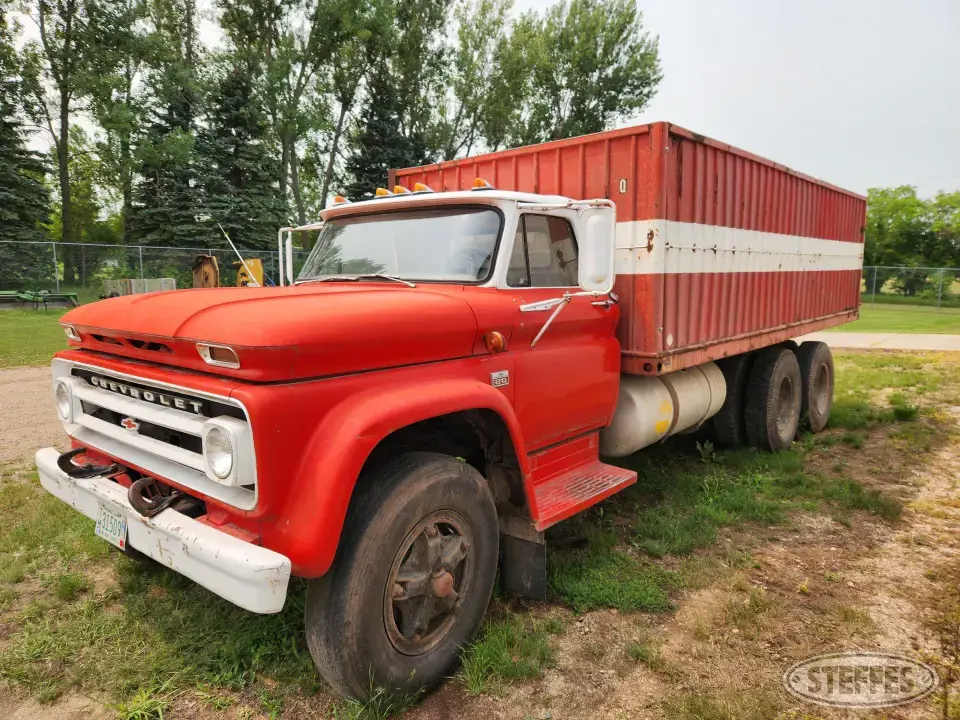 1966 Chevrolet C80 Tandem Boxed Truck