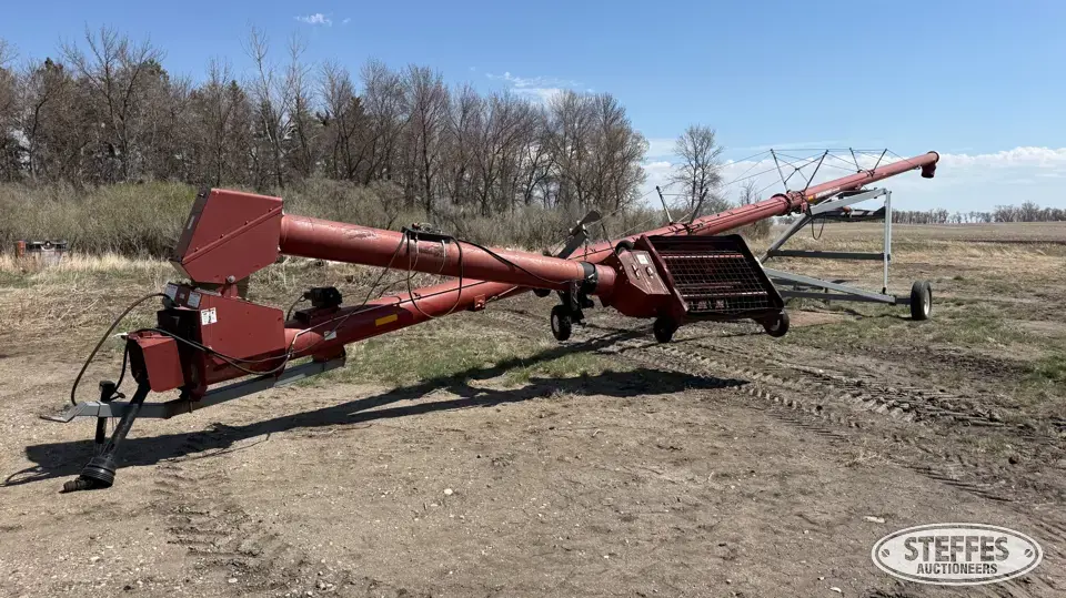 Sakundiak SLMD 12-2200 Swing Hopper Auger