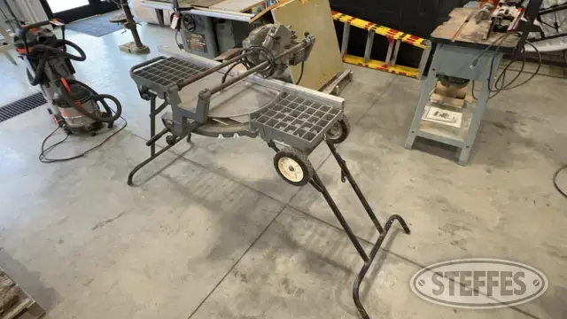 Delta Sawbuck Frame & Trim Saw