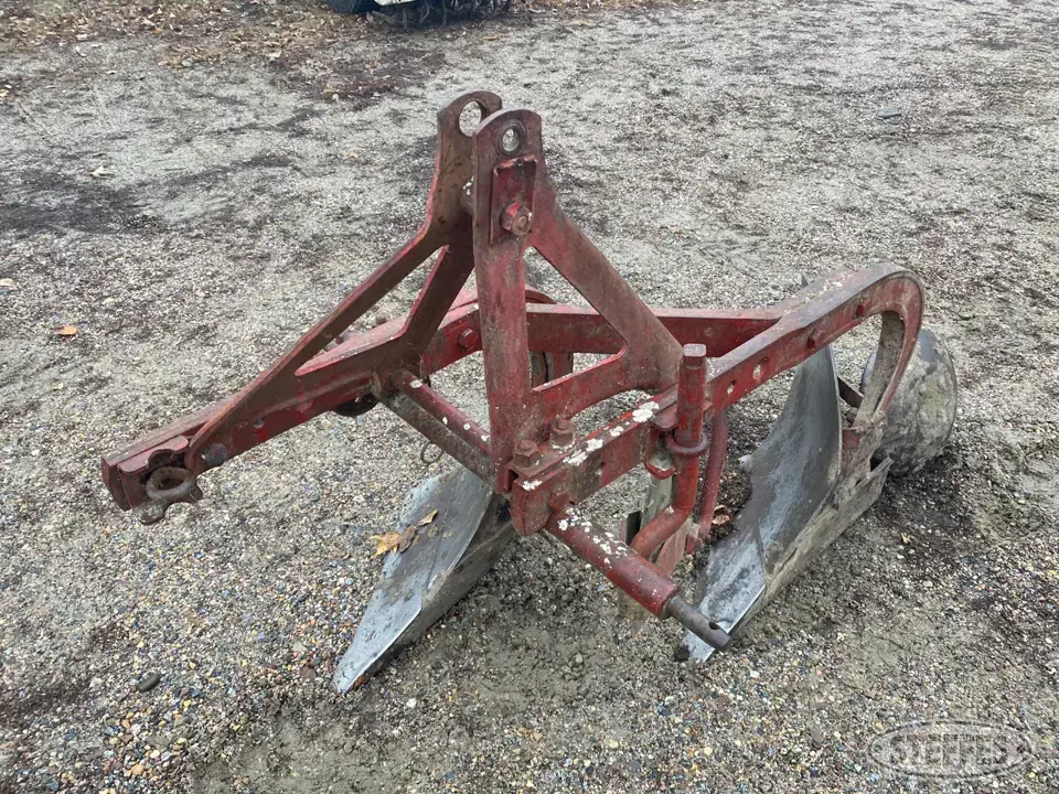 Dearborn 10-1 Plow