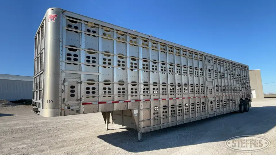 2018 Wilson PSDCL-411P Semi Livestock Trailer